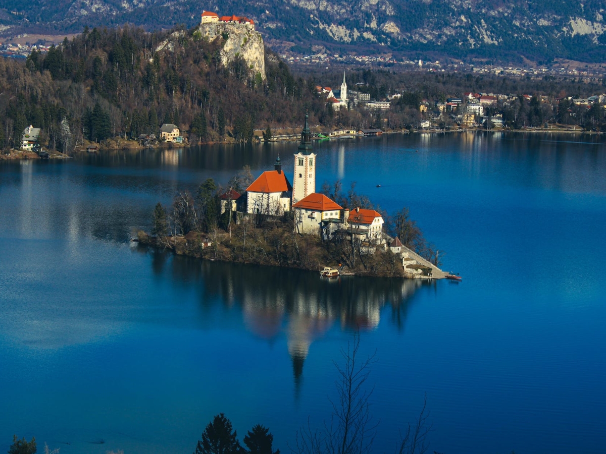Is Slovenia and Lake Bled good for active honeymoon?